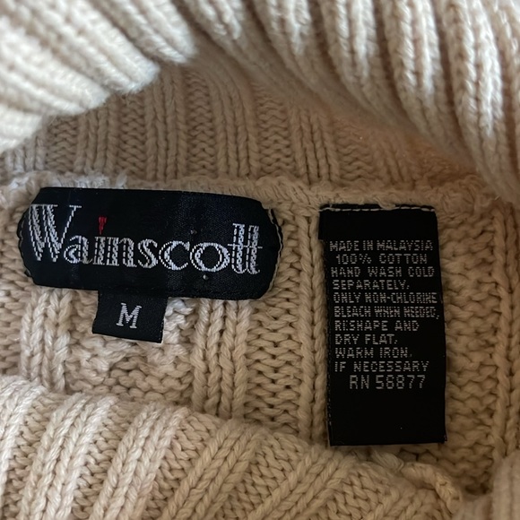 Wainscott - light oatmeal color - chunky fisherman knit - split collar - size M - Picture 3 of 4